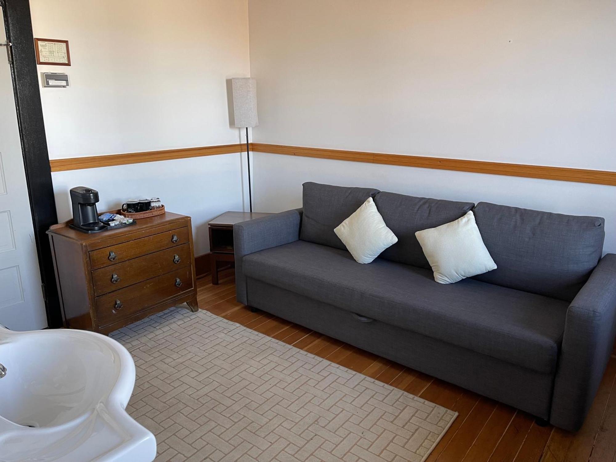 Royal Hotel Chilliwack Kültér fotó