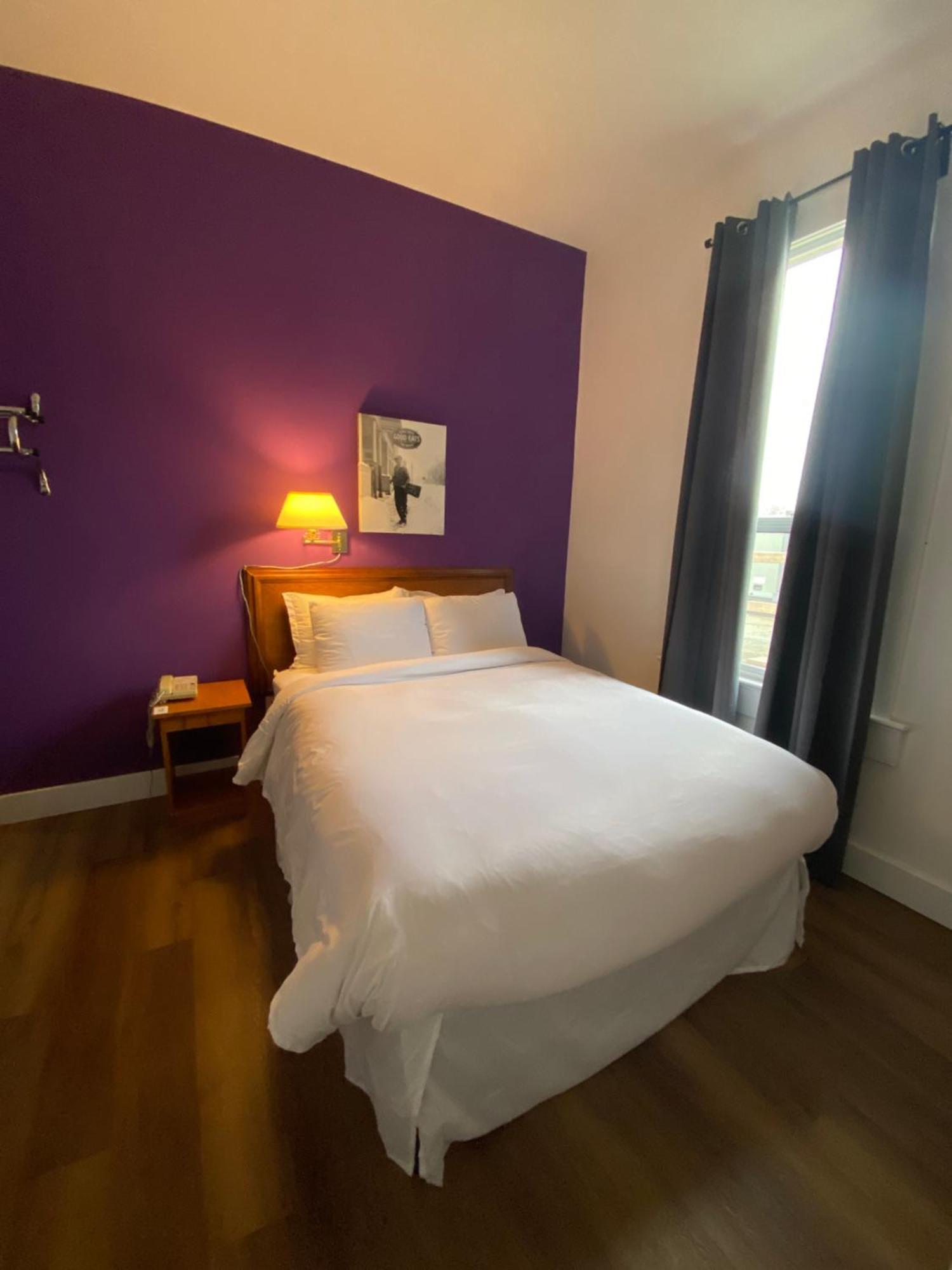 Royal Hotel Chilliwack Kültér fotó