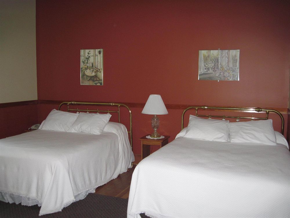 Royal Hotel Chilliwack Kültér fotó