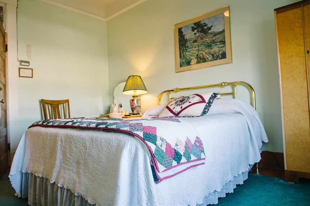 Royal Hotel Chilliwack Kültér fotó