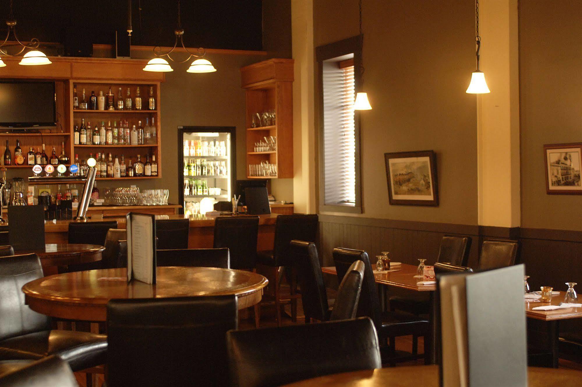 Royal Hotel Chilliwack Kültér fotó
