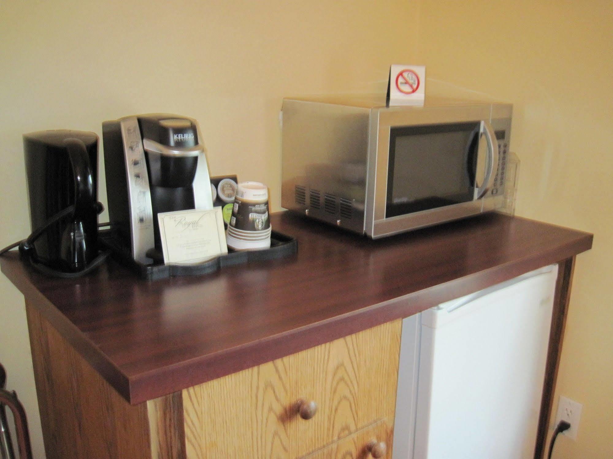 Royal Hotel Chilliwack Kültér fotó